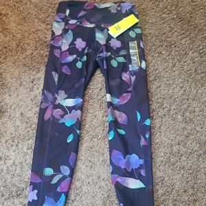 All in motion Ladies leggings